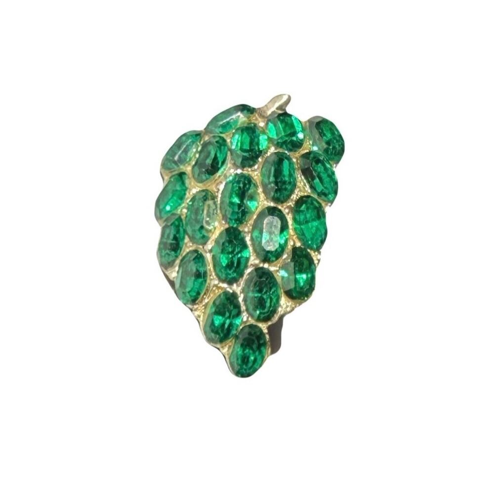 1920s Art Deco Czech Crystal Grape Clip